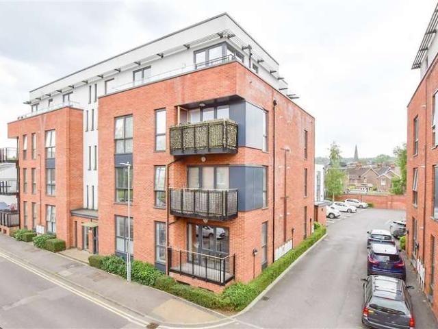 Flat for sale in Brook Street, Bourne Vale