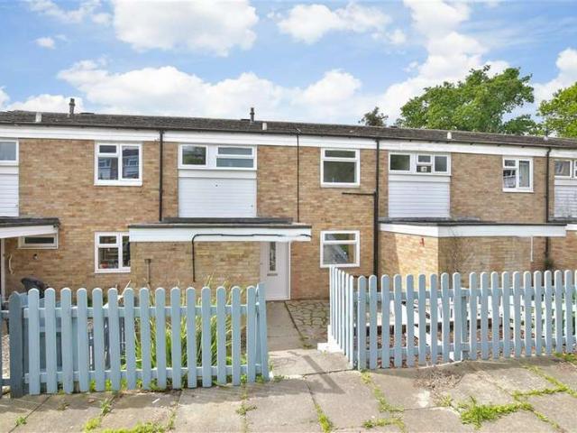 Flat for sale in Hales Place, The Bridge