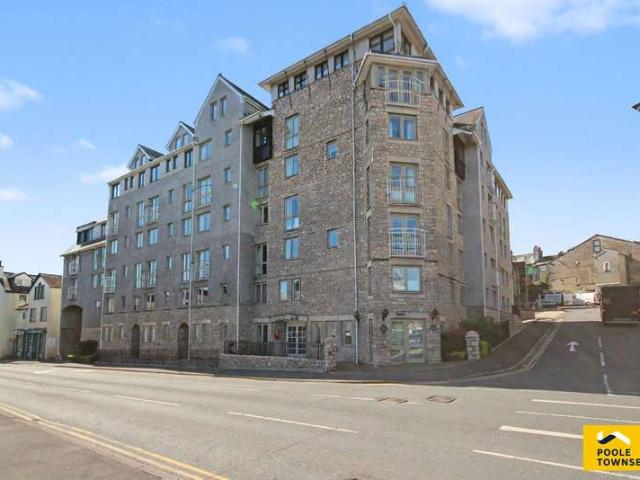 Flat for sale in Flookburgh