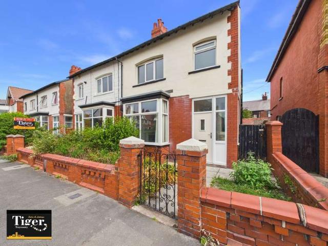 Flat for rent in Marton, Blackpool