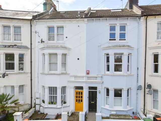 Flat for sale in Round Hill, Brighton & Hove