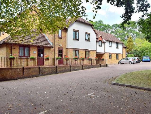 Flat for sale in Ashurst Bridge, Hampshire