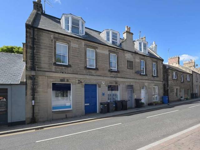 Flat for sale in Gorebridge, Birkenside