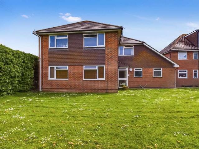 Flat for sale in Shoreham-by-Sea, Adur