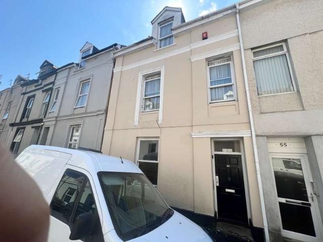 Flat for sale in Pennycomequick, Mount Wise