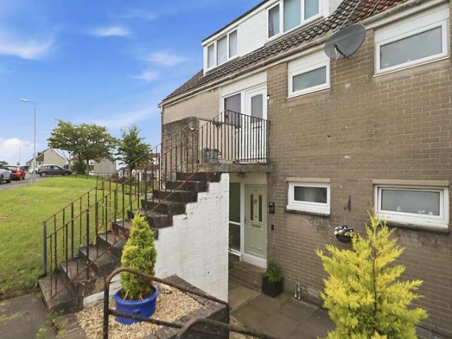 Flat for sale in Auchinairn, Bishopbriggs