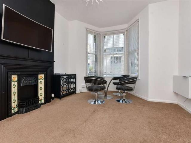 Flat for sale in Cliftonville West, Acol
