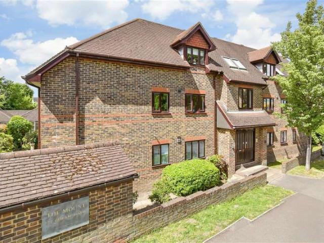 Flat for sale in Greater London