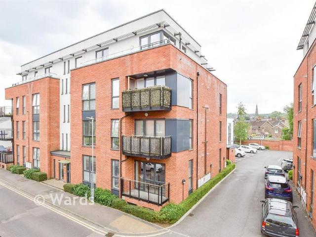 Flat for sale in Brook Street, Bourne Vale