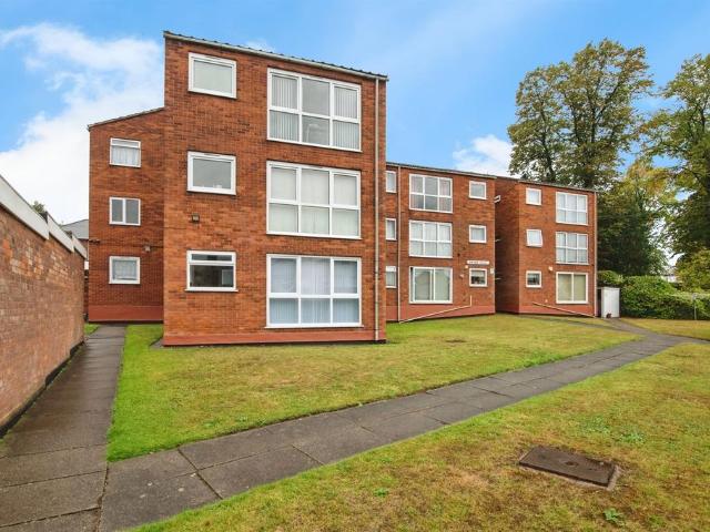 Flat for sale in The Cronehills, West Bromwich