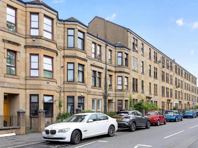 Flat for sale in Glenburn, Scotland