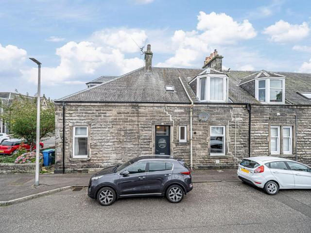 Flat for sale in Pittencrieff, Dunfermline