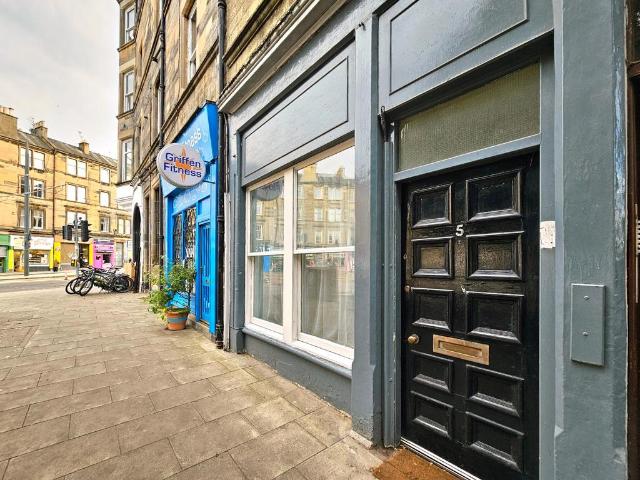 Flat for sale in Pilrig, City of Edinburgh