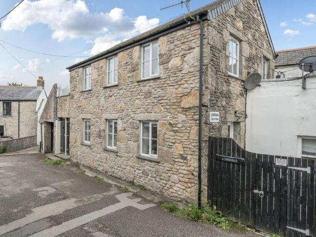 Flat for sale in St Just, Cornwall