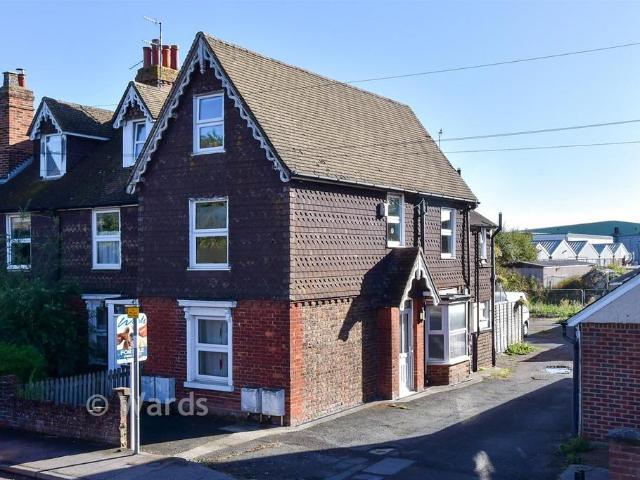 Flat for sale in Paddock Wood Distribution Centre, Tunbridge Wells