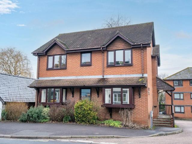 Flat for sale in Priest Down, Hampshire