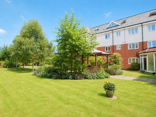 Flat for sale in Tiptree, Colchester