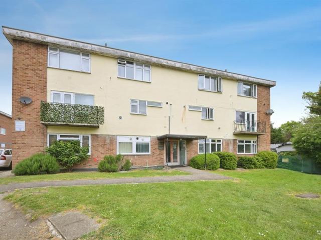 Flat for sale in The High, Harlow