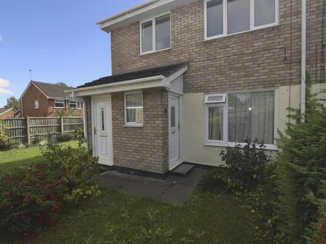 Flat for sale in St George’s, Telford
