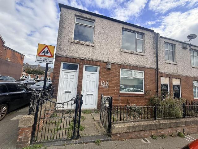 Flat for sale in Benwell, Tyne And Wear