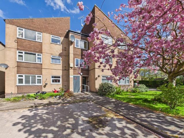 Flat for sale in Norton, South Yorkshire