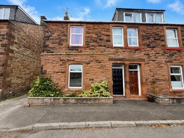 Flat for sale in Summerpark, Dumfries