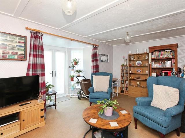Flat for sale in Oldway, Livermead