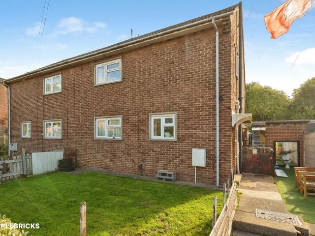 Flat for sale in Lawrence Weston, Bristol
