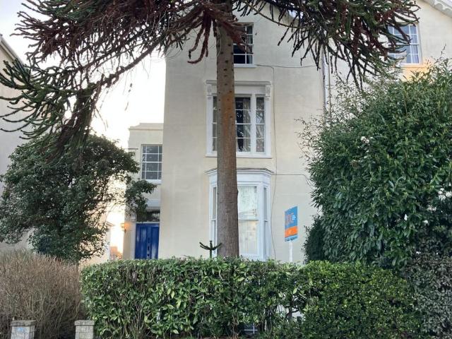 Flat for sale in Feckenham, City Of Bristol