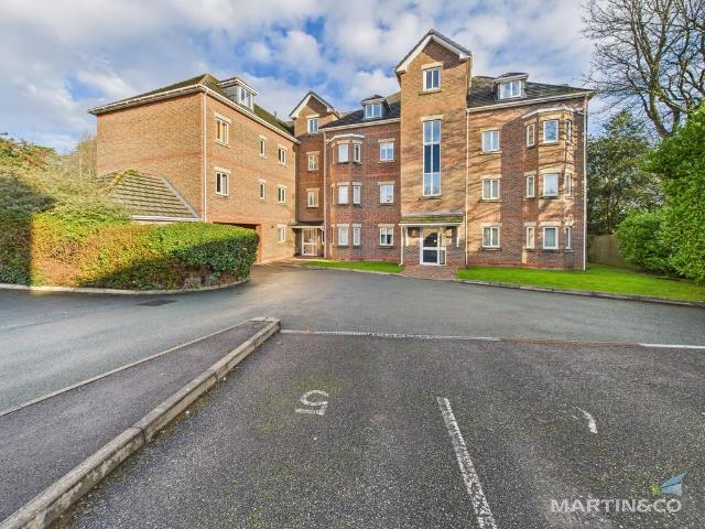 Flat for sale in Lower Bebington, Bebington