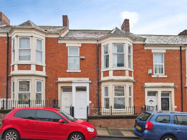 Flat for sale in Fenham, Tyne And Wear