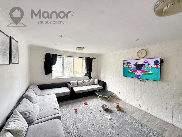 Flat for sale in Isle Of Man