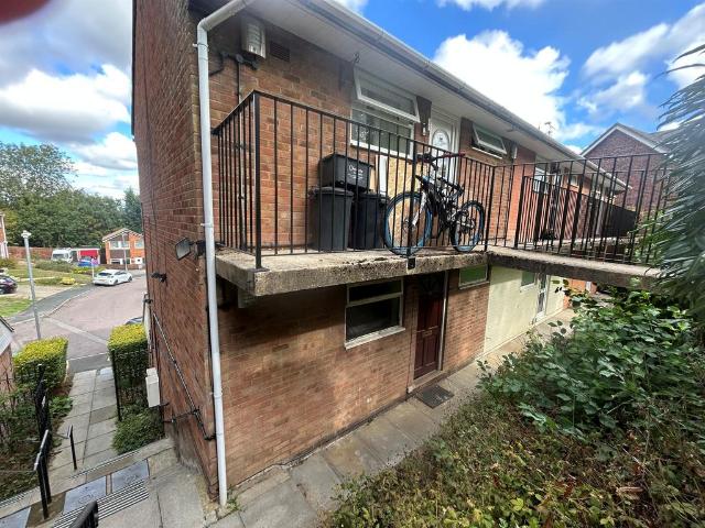 Flat for sale in Rodbourne, Swindon