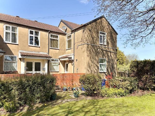 Flat for sale in Swan Village, Coseley