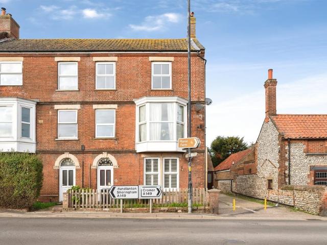 Flat for sale in Comers, Norfolk