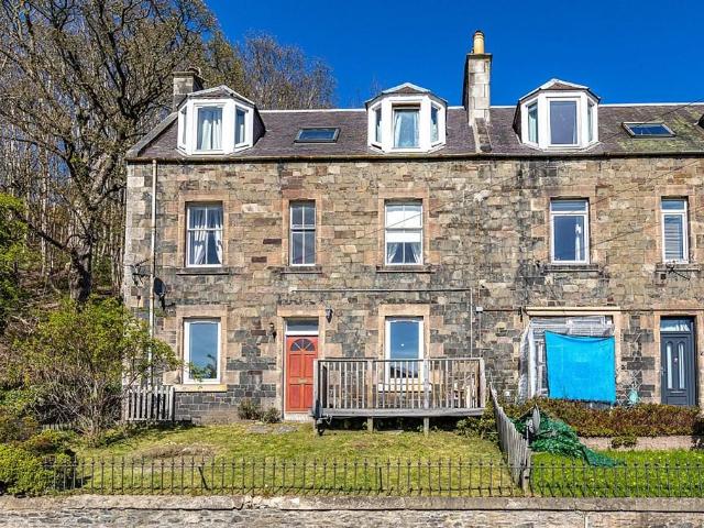 Flat for sale in Galashiels, Scotland