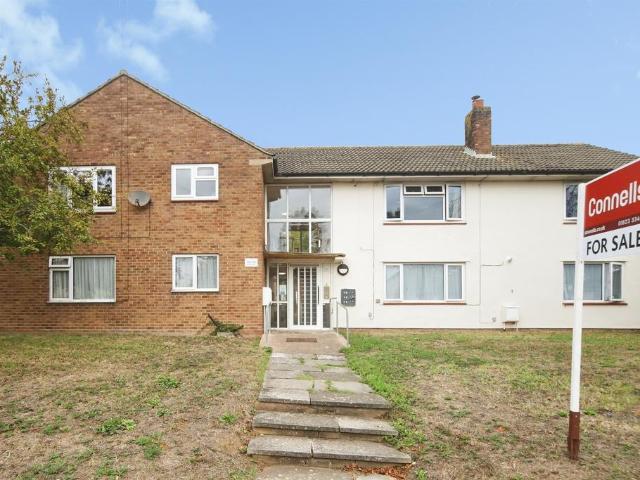 Flat for sale in Priorswood, Rumwell