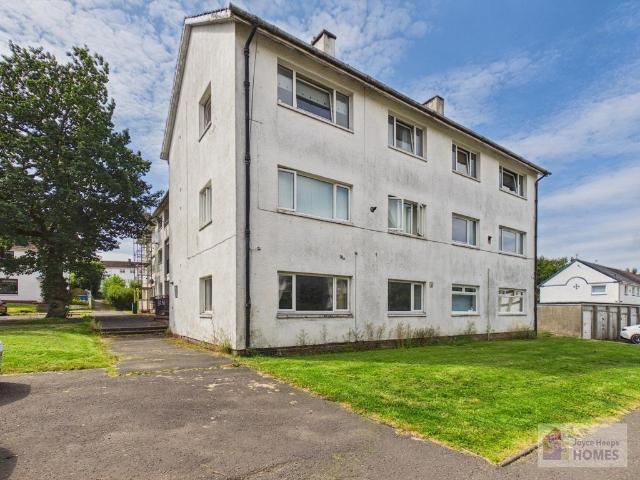 Flat for sale in Barassie, Scotland