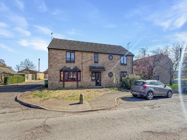 Flat for sale in Bury, Huntingdonshire