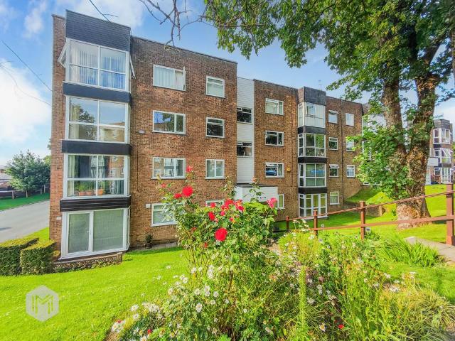 Flat for sale in Heaton Park, Bury