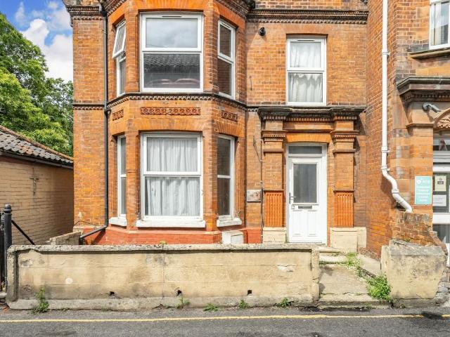 Flat for sale in Comers, Norfolk