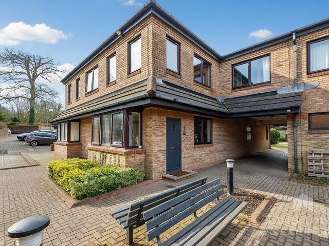 Flat for sale in Mount Wise, Isle Of Man