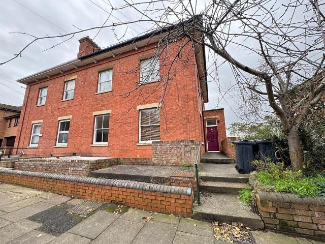 Flat for sale in Malvern Link, Malvern Hills