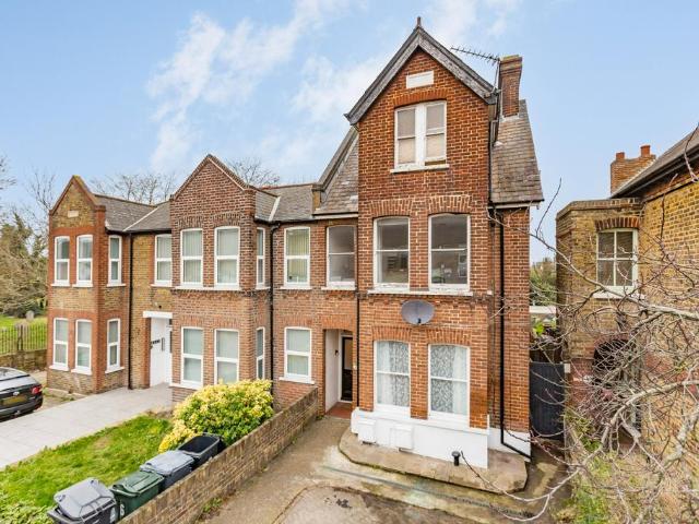 Flat for sale in New Town, Monks Orchard