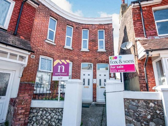 Flat for sale in Roselands, Eastbourne