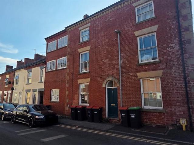 Flat for sale in Titchfield, Hucknall