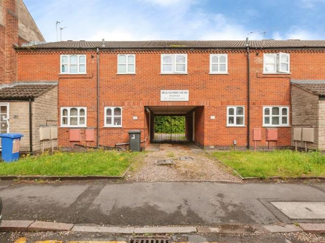Flat for sale in Mowmacre Hill, Old Wharf