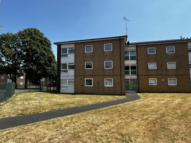 Flat for sale in Bloxwich, West Midlands