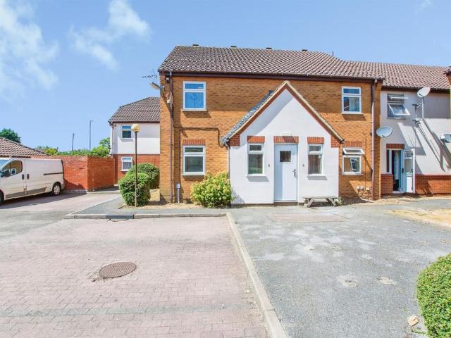 Flat for sale in Wisbech, Four Gotes