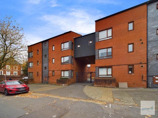 Flat for sale in Haddon, East Midlands